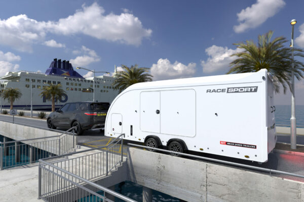 Remorque Porte Voiture Fermé BRIAN JAMES TRAILERS RACE SPORT WHITE